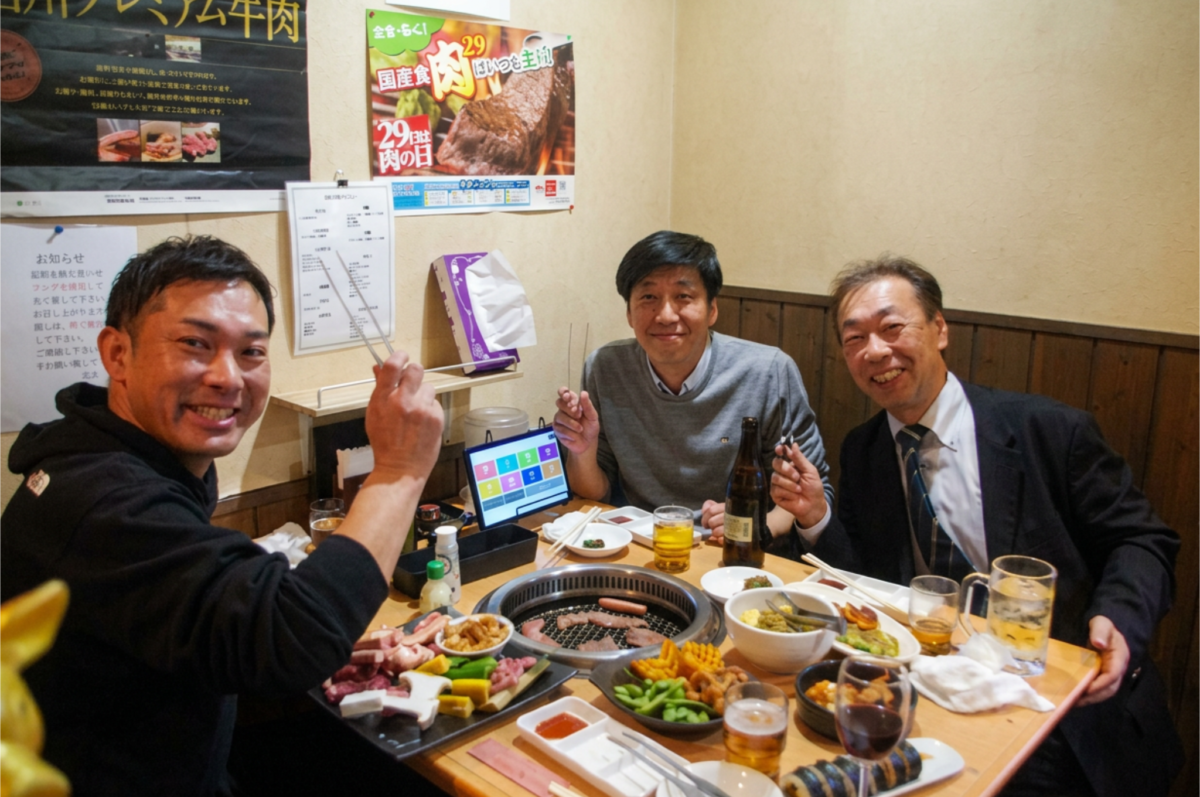 笑顔の絶えない懇親会